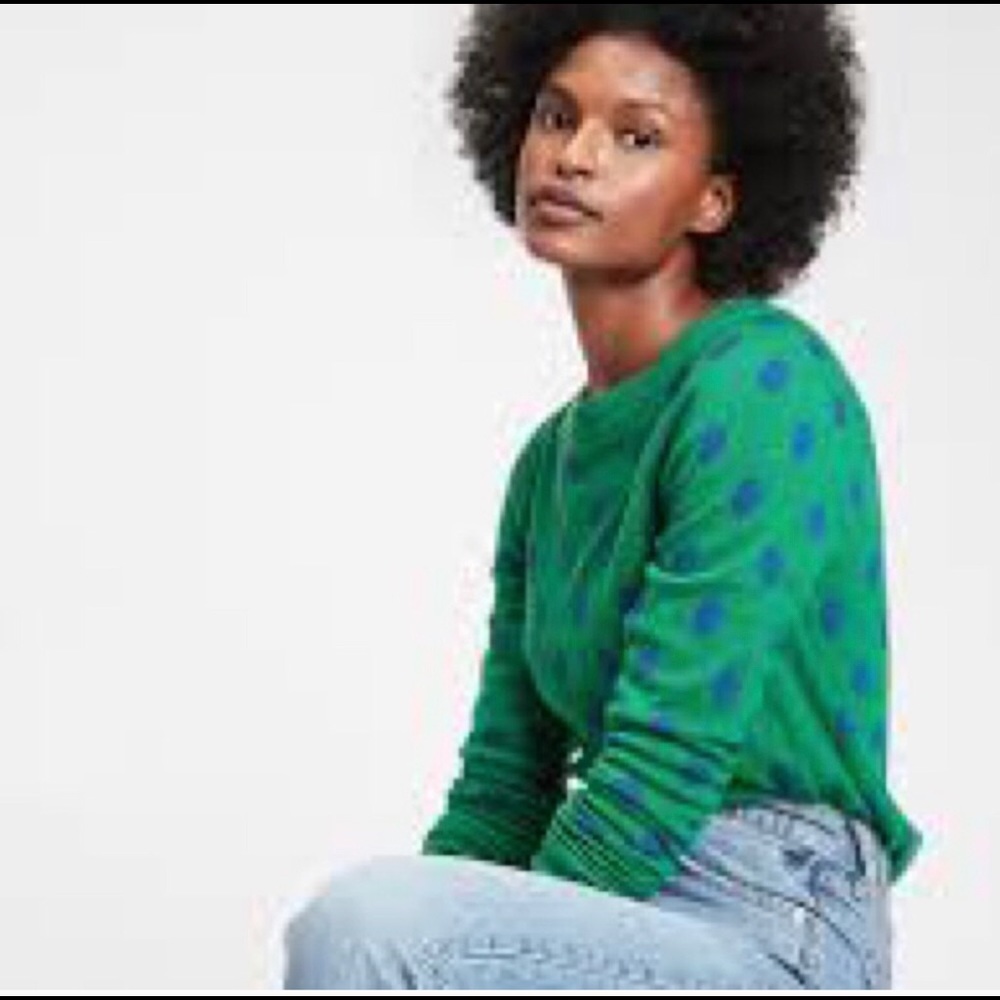 GAP merino wool blend long sleeve sweater